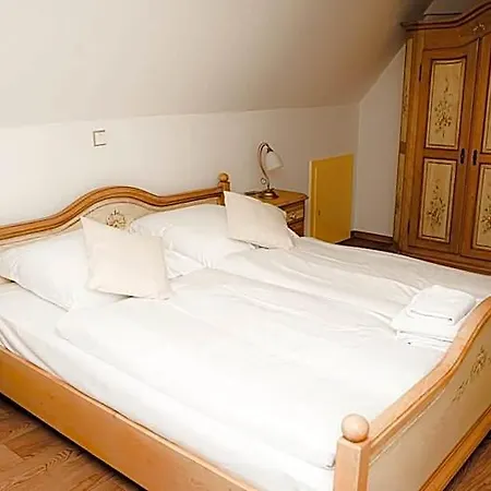 Hotel Zur-erholung *